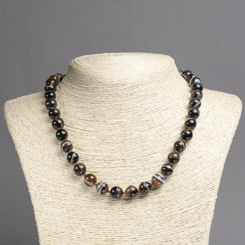 Necklace made of Natural Brown Eye Agate, Smooth Round Beads, Diameter 10mm+-, Length 45cm+
