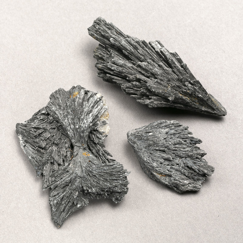 Souvenir Stone Black Kyanite, weight from 20g (per 100g)