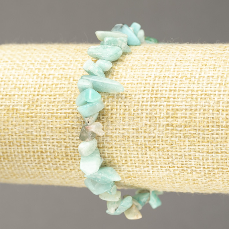 Elastic Bracelet with Natural Amazonite Chips, diameter 7mm+