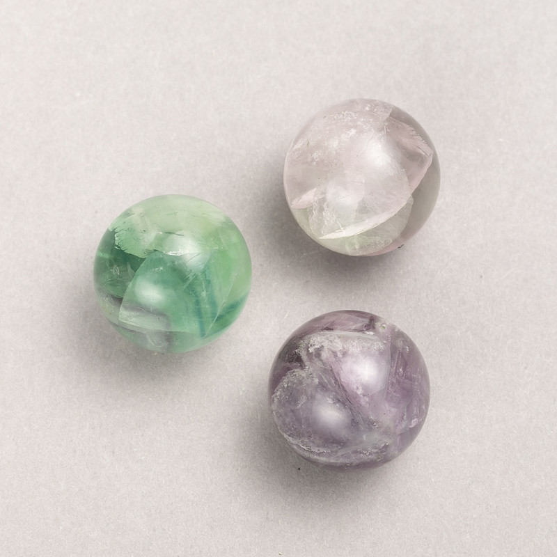 Souvenir Sphere Natural Stone Fluorite 30mm+- (per 100 g.)