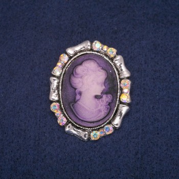 Cameo Brooch with Rainbow Rhinestones, Silver-Tone Metal 33x40mm