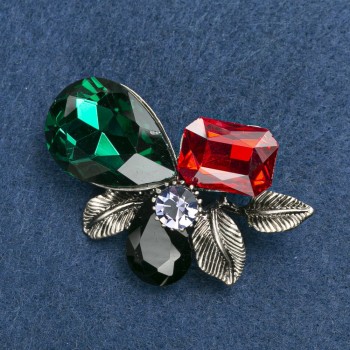 Brooch with Leaves, Silver-Tone Metal with Crystals 55x35mm+