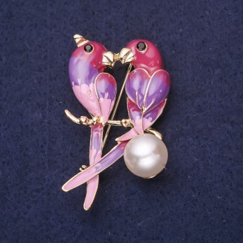 Parrots Brooch with Pearl Bead on a Branch, Enamel, Rhinestones, Lilac Violet Pink White Colour, 49x28mm, Gold-tone Metal