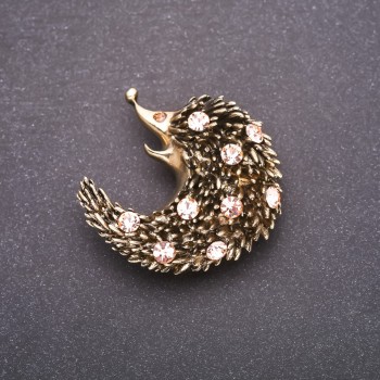 Brooch with Pink Rhinestones 42x42mm, Yellow Metal