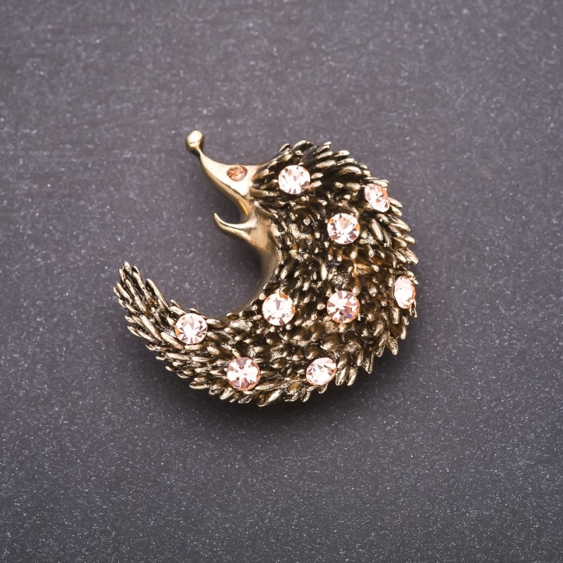 Brooch with Pink Rhinestones 42x42mm, Yellow Metal