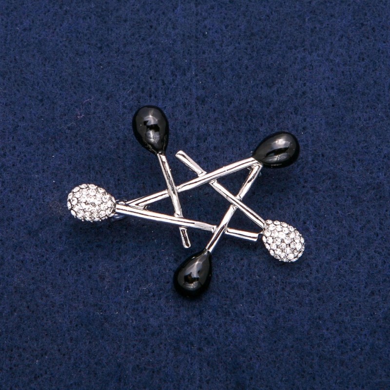 Star Brooch, Black Enamel and White Rhinestones, Silver-Tone Metal 36x44mm