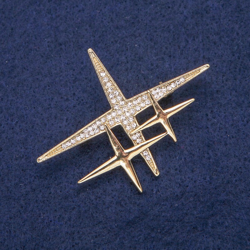 Star Brooch, Gold-Tone Metal with Rhinestones 52x40mm