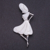 Pendant brooch Madam Pearl Metallic colour: silver, length 8.4 cm