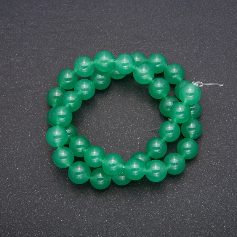 Nephrite Beads smooth sphere 10 mm diameter (+/-) length 38 cm