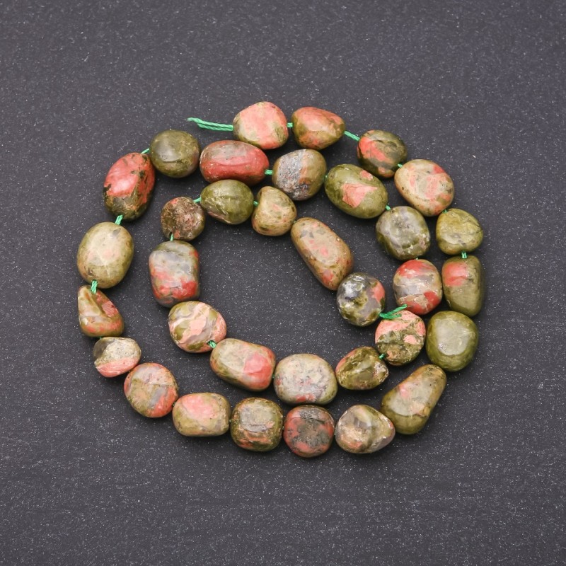 Jasper Beads on Thread, Howlite? Wait: Heiliotrop?