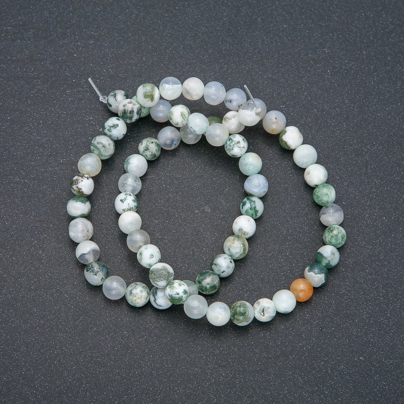 Beads of Moss Agate on thread, smooth round beads, diameter 6.5 mm, length 38 cm