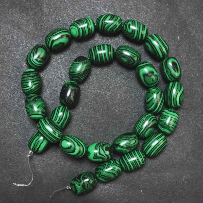 Malachite Beads on Thread (Pressed), 10×14mm diameter +-, length 39cm +