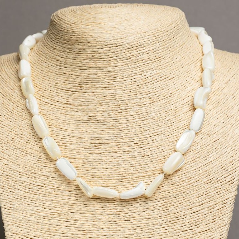 Necklace made of natural white mother-of-pearl with faceted beads, diameter 15×8mm, length 45-48cm +