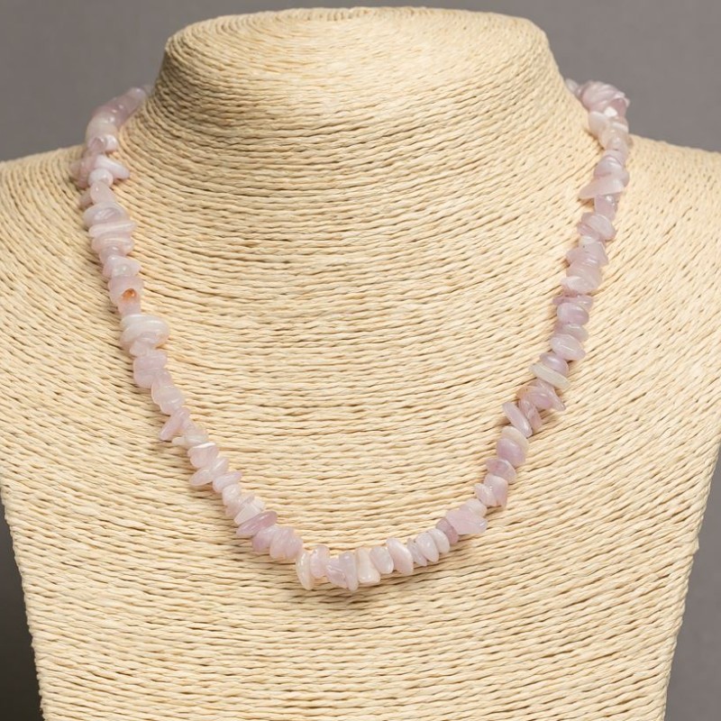 Necklace made of natural Kunzite chips 8x3mm+-, length 46-49 cm+