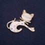 Brooch Cat enamel Cat's eye color white beige 43x35mm yellow metal