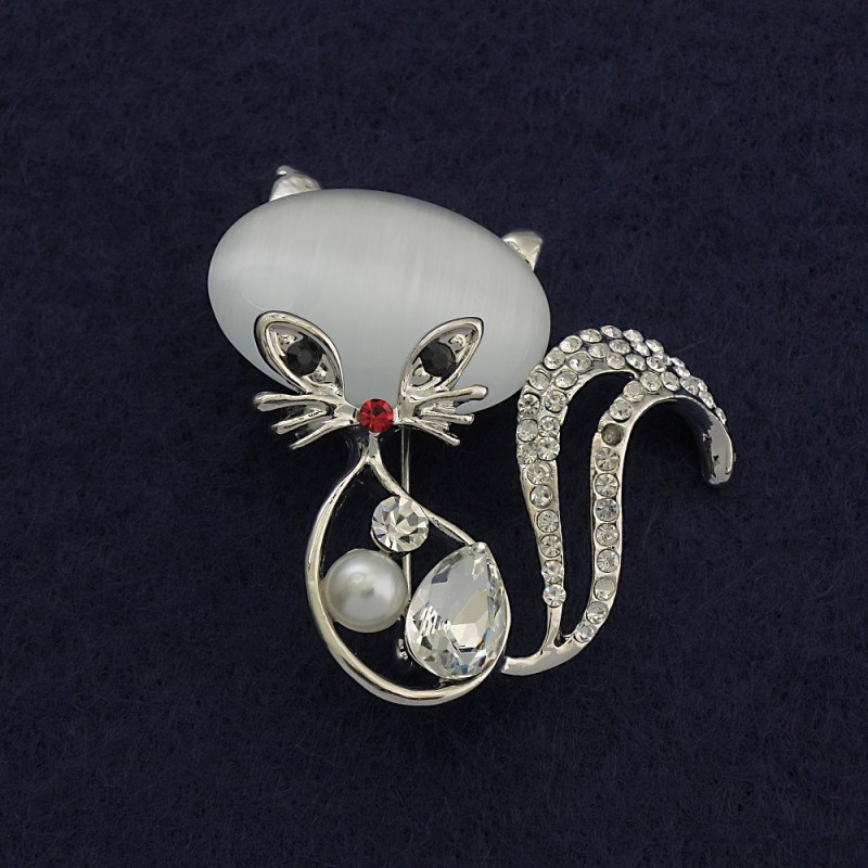 Brooch Cat Cat's Eye White with White Crystals 44x39 mm Silver Metal