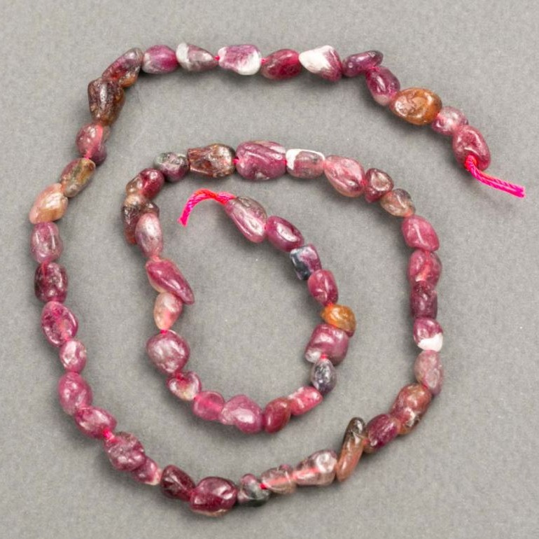 Tourmaline Beads on Thread, Cabochon-cut, diameter 5-7×5-9mm, length 39cm+