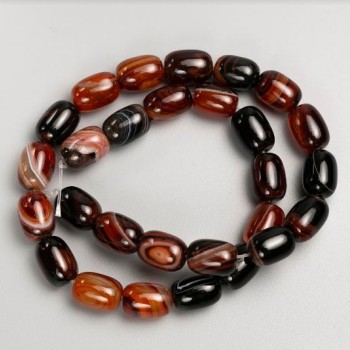 Agate Beads on thread, smooth barrel-shaped, 14x10mm, length 39cm
