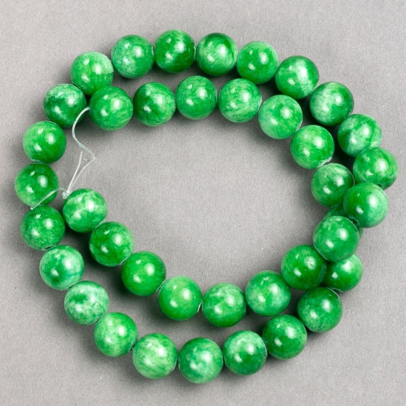 Acrylic imitation Chrysoprase Beads (synthetic) on a thread, smooth round beads, diameter 10.5 mm ±, length 40 cm ±