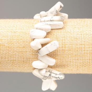 Cacholong Natural Stone Chip "Needle" Bracelet on Elastic, diameter 23x6-16x6mm+
