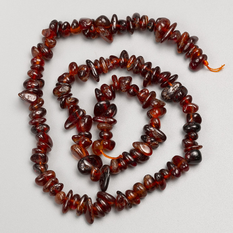 Garnet Stone Beads, Brown, Tumbled, on a Strand, Diameter 7x5mm+-, Length 40cm+