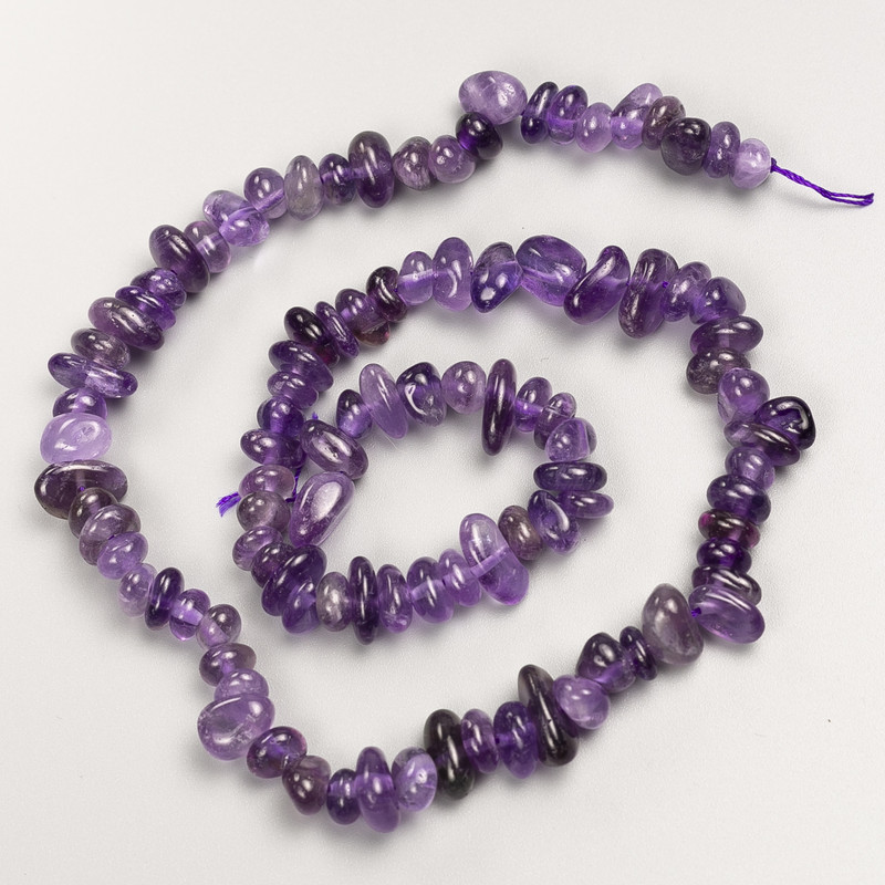 Amethyst Stone Beads Chips on Thread, Diameter 8x4mm+/-, Length 40cm+