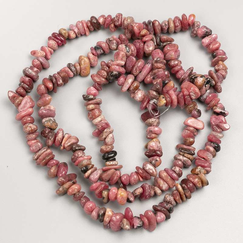 Rhodonite Stone Beads Chips on Long Strand, Diameter 7x3mm+/-, Length 84cm+