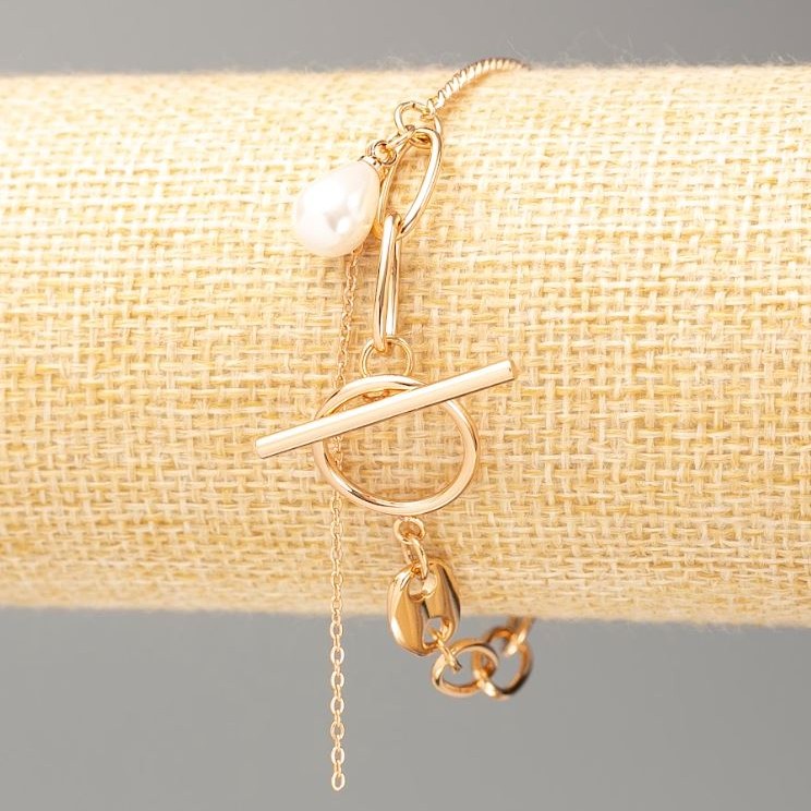 Xuping Bracelet 18K Gold Plated, length 18cm, thickness 6mm+/-, thickness 2mm+/- with a pearl