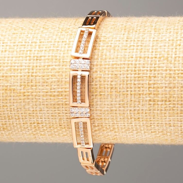 Xuping Bracelet 18K Gold Plated, length 19cm, thickness 6mm+/-, thickness 8mm+/- with white rhinestones