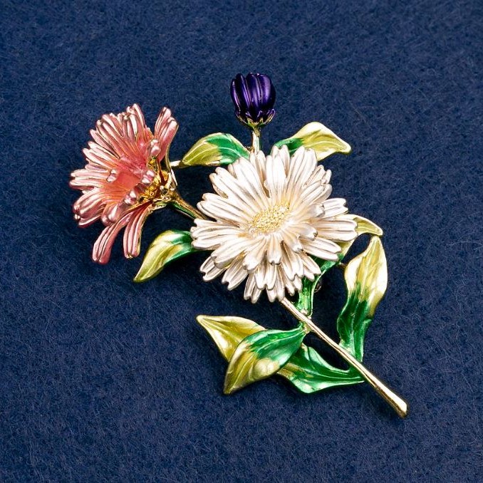 Brooch-Pendant Daisy Flowers enamel, gold-tone metal 63x50mm