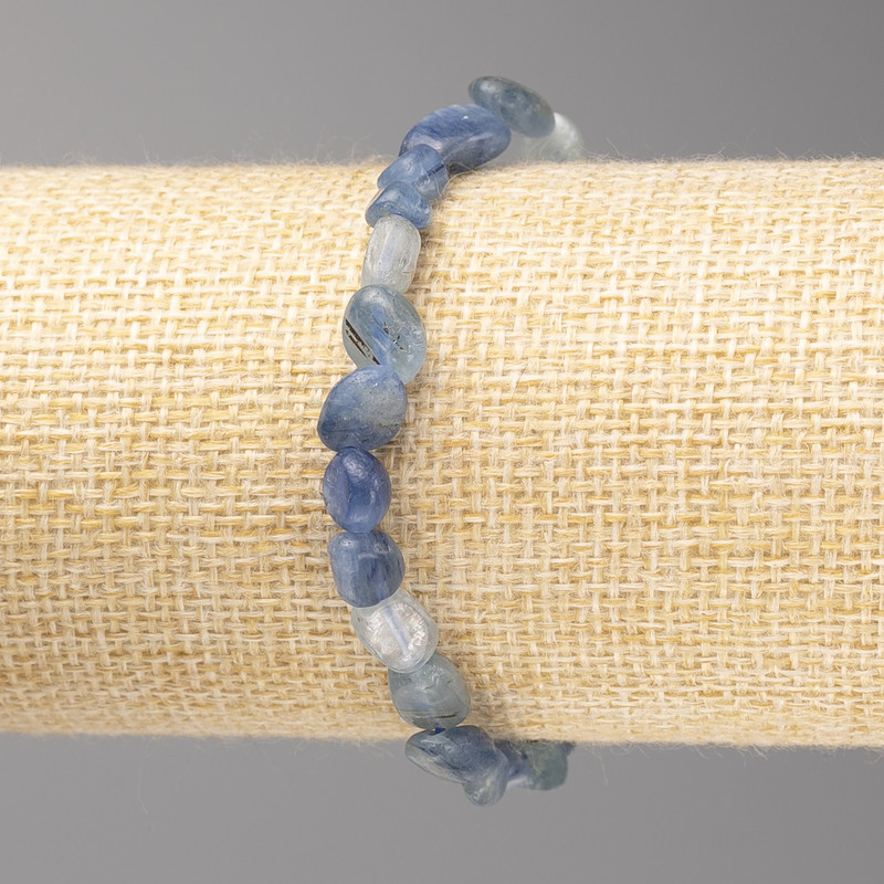 Kyanite Tumbled Stone Bracelet, diameter 7x10mm+/-, on elastic band, length 18cm+