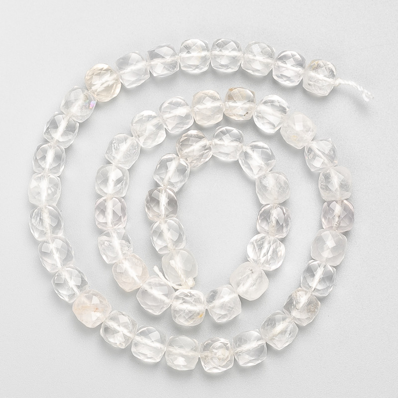 Rock Crystal Natural Stone Faceted Cube Beads on Thread, diameter 7mm+/-, length 38cm+
