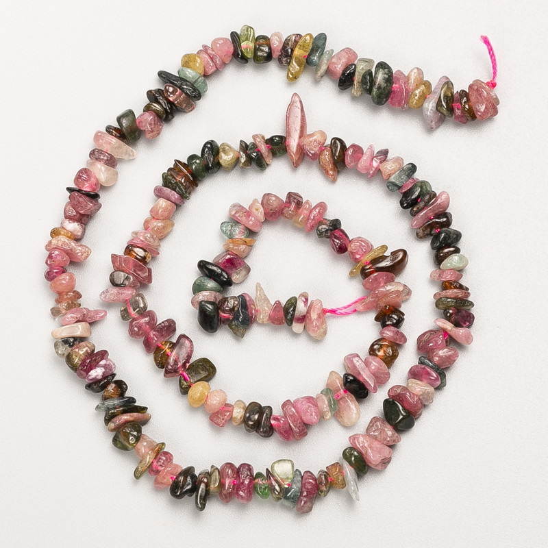 Tourmaline Beads, natural stone chips, on thread, diameter 5x2mm+/-, length 40cm+