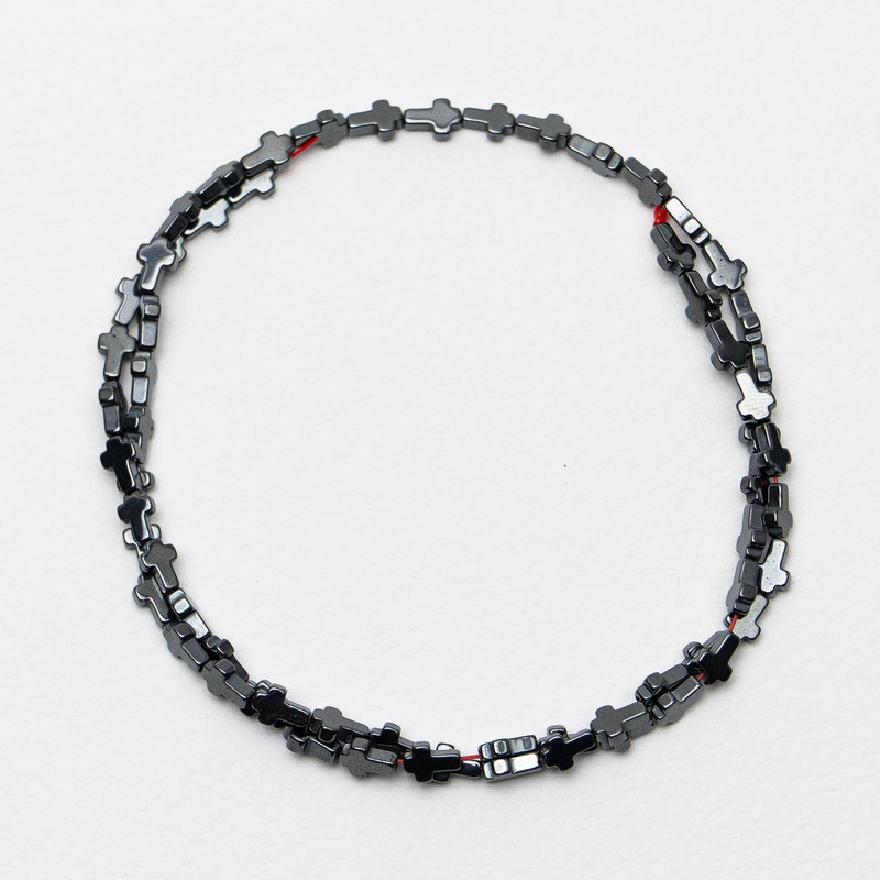 Hematite Cross Beads, diameter 4x6x2mm+-, length 40cm+- on a strand