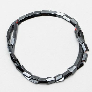 Hematite Arrow Beads, diameter 6x10x3mm+-, length 40cm+- on thread