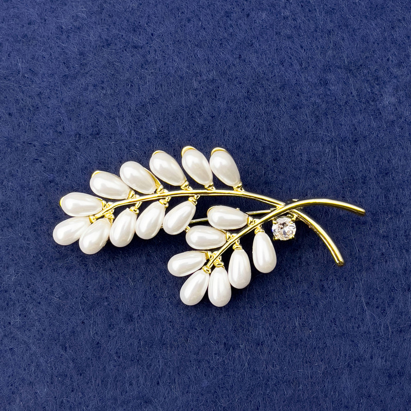 Brooch - Branch with White Pearls, Crystal, Gold Metal, diameter 57x28mm