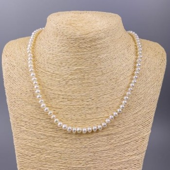 Necklace of Freshwater Pearls d 5×4mm±, length 49cm