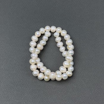 Freshwater oval pearls on a thread, diameter 10×8mm±, length 38cm±