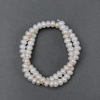 Oval freshwater pearls on a thread, 8x5mm diameter, approx. 37cm length