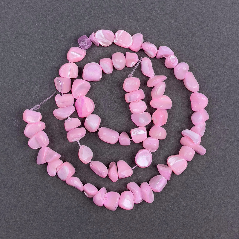 Tinted Mother-of-Pearl Beads Pink Chip, diameter 8x6mm+/-, length 41cm+/- on fishing line