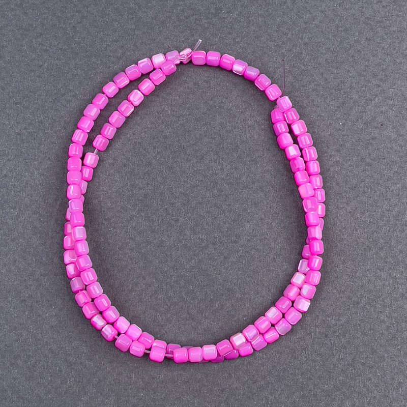 Toned freshwater pearls beads Malachite pink cylinder? Wait not. Please fix.
