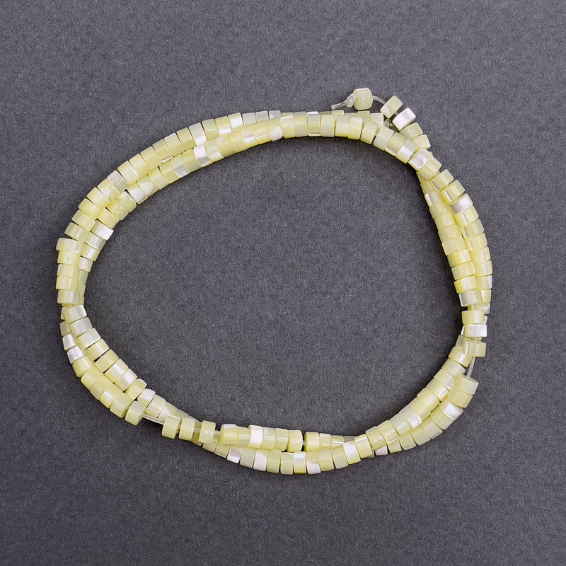 Toned yellow mother-of-pearl beads disc 4x2mm Ø, length 40cm +/- on thread