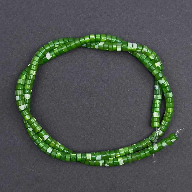 Toned Green Mother-of-Pearl Disc Beads 4x2mm, 40cm length (on thread)
