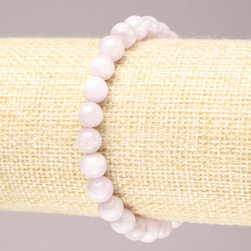 Elastic bracelet with Kunzite smooth rounds, diameter 7.5 mm