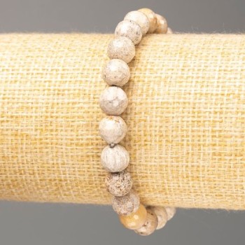 Bracelet of Deliquescent Coral, faceted bead, 8mm diameter, length 18cm (stretch)