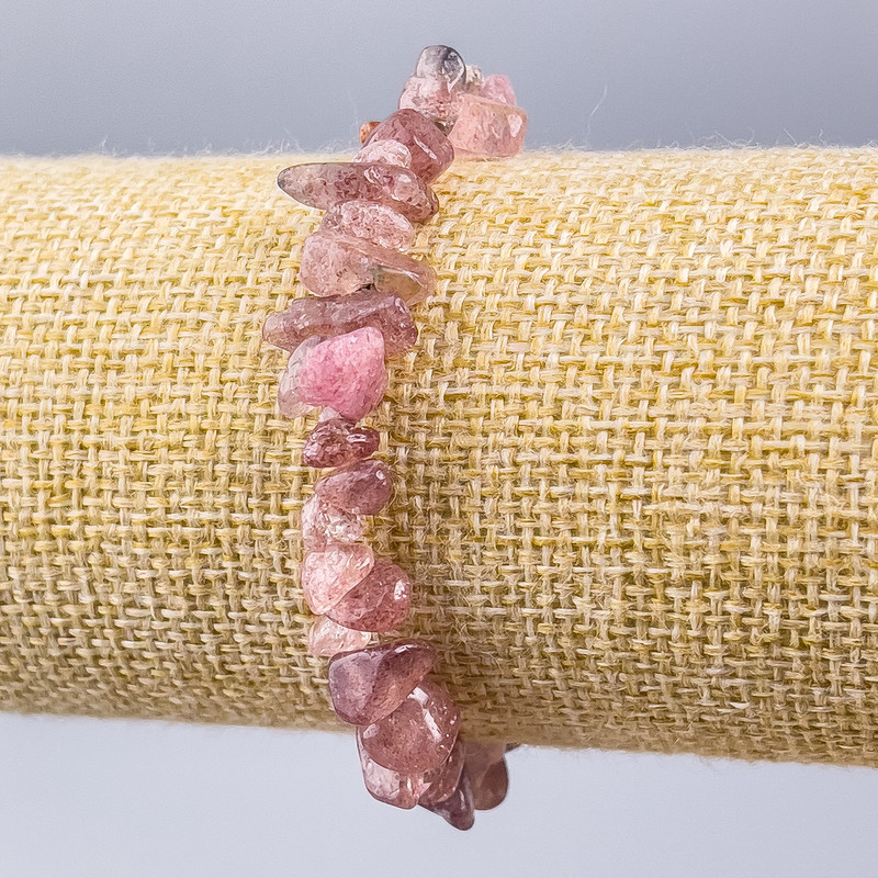 Bracelet Strawberry Quartz natural stone fragment, diameter 8×4mm+-, length 18cm (stretch)