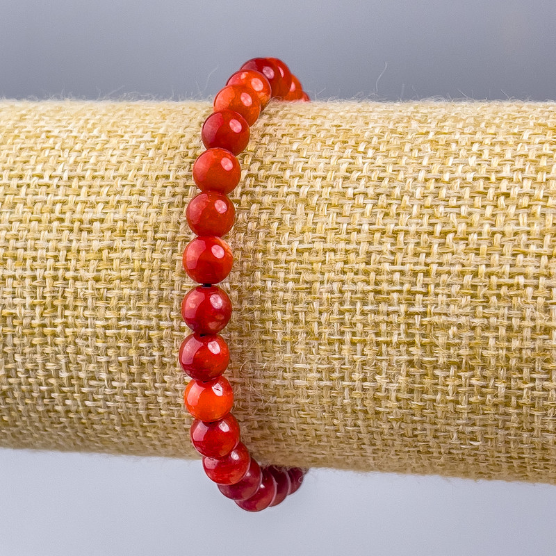 Bracelet Coral (unit) smooth bead d 6mm+, length 18cm (stretched)