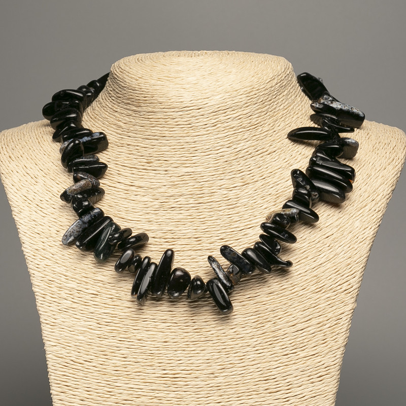 Necklace of natural stone Agate Black chip "needle", diameter 10-20×3-7mm, length 48cm +
