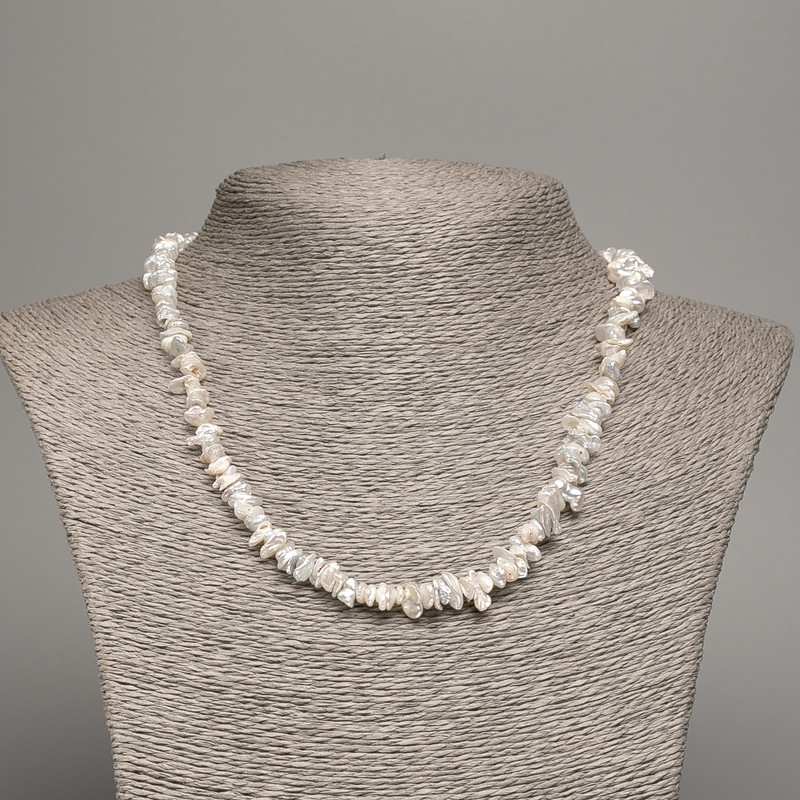 Necklace of natural baroque pearls with petrol-benzine tint, chip shape, 8x3mm, length 48cm +