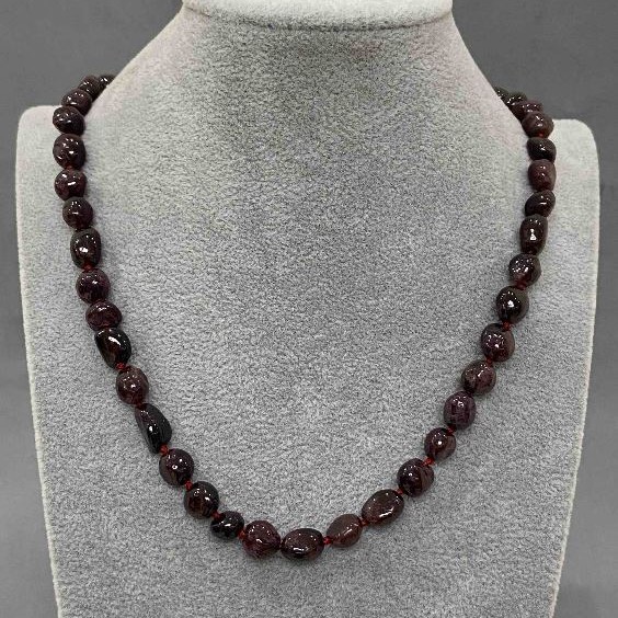 Garnet Bead Necklace, faceted, diameter 9-12×8-8 mm, 5 mm±, length 50 cm ± with clasp